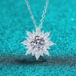 S925 Sterling Silver Moissanite Sunflower Necklace for Women, Clavicle Chain, Minimalist Pendant, Luxury Style
