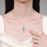 S925 Sterling Silver Moissanite Cross Pendant Necklace for Women, Fashionable and Minimalist