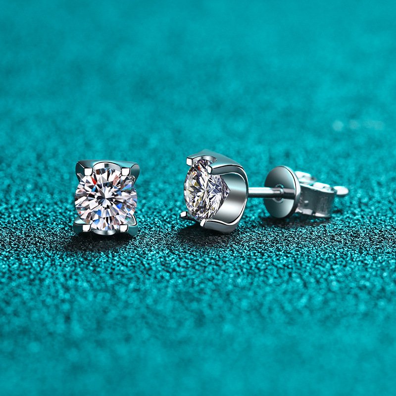S925 Sterling Silver Bull Head Earrings for Women, Simple Wedding Moissanite Studs