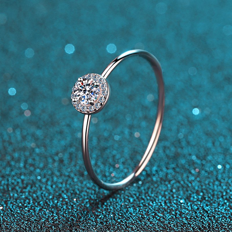 S925 Sterling Silver 30-Point Moissanite Round Wrap Ring, Fashionable and Versatile, Factory Direct Supply