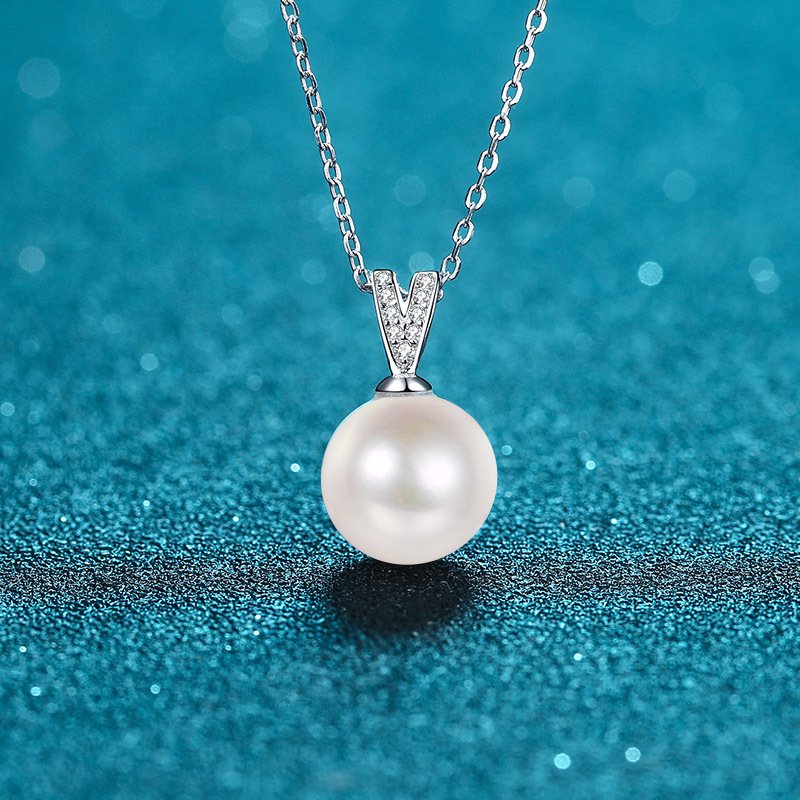 S925 Sterling Silver Clavicle Chain Necklace for Women 10mm Flawless Freshwater Pearl Simple Moissanite Necklace