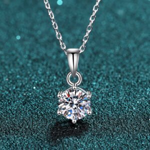 S925 Sterling Silver Necklace for Women 1 Carat Moissanite Six Prong Pendant Necklace Simulated Diamond Collarbone Chain Factory Direct