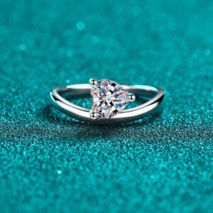 S925 Sterling Silver Moissanite Ring for Women Heart Shape Halo Ring Simple Personality Gift for Girlfriend