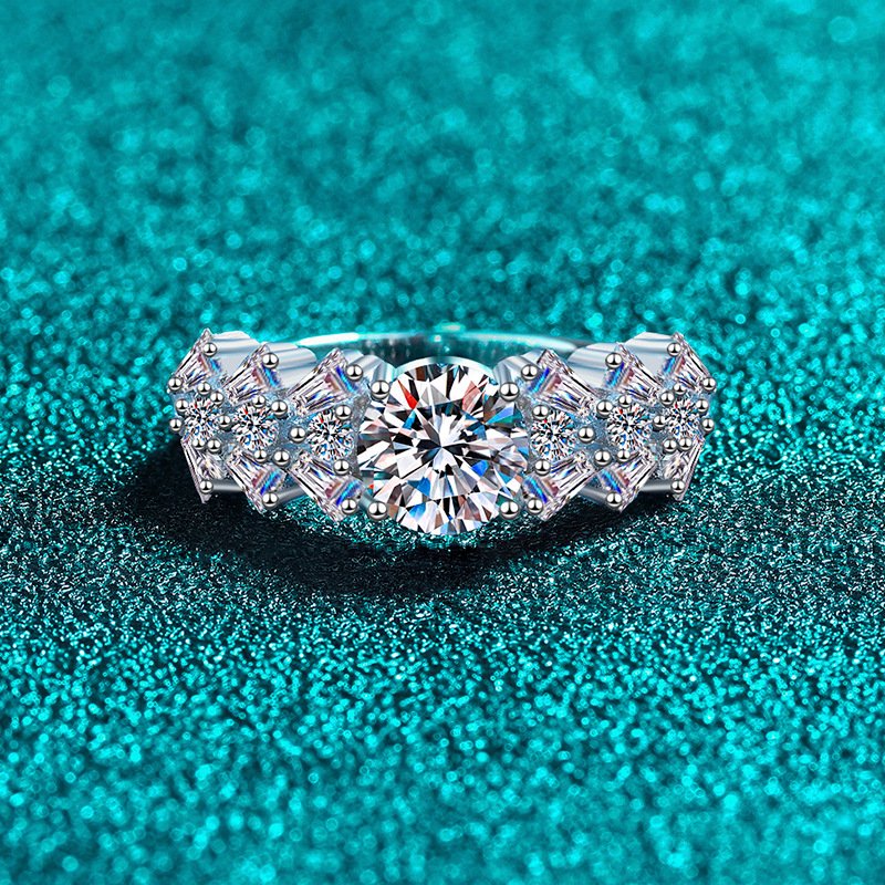S925 Sterling Silver Moissanite Ring for Women, Rectangular Beveled 1 Carat, Light Luxury Festive Gift