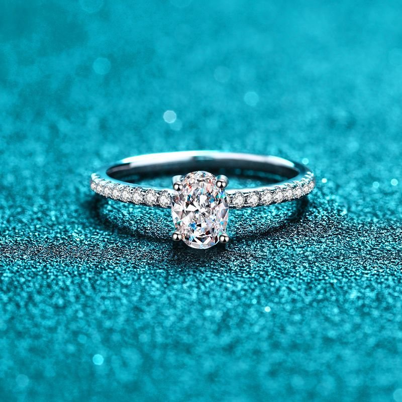 S925 Sterling Silver Oval Moissanite Engagement Ring for Women