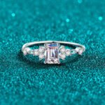 S925 Sterling Silver Moissanite Ring for Women Emerald Square Ice Ring Exquisite Simple High-End