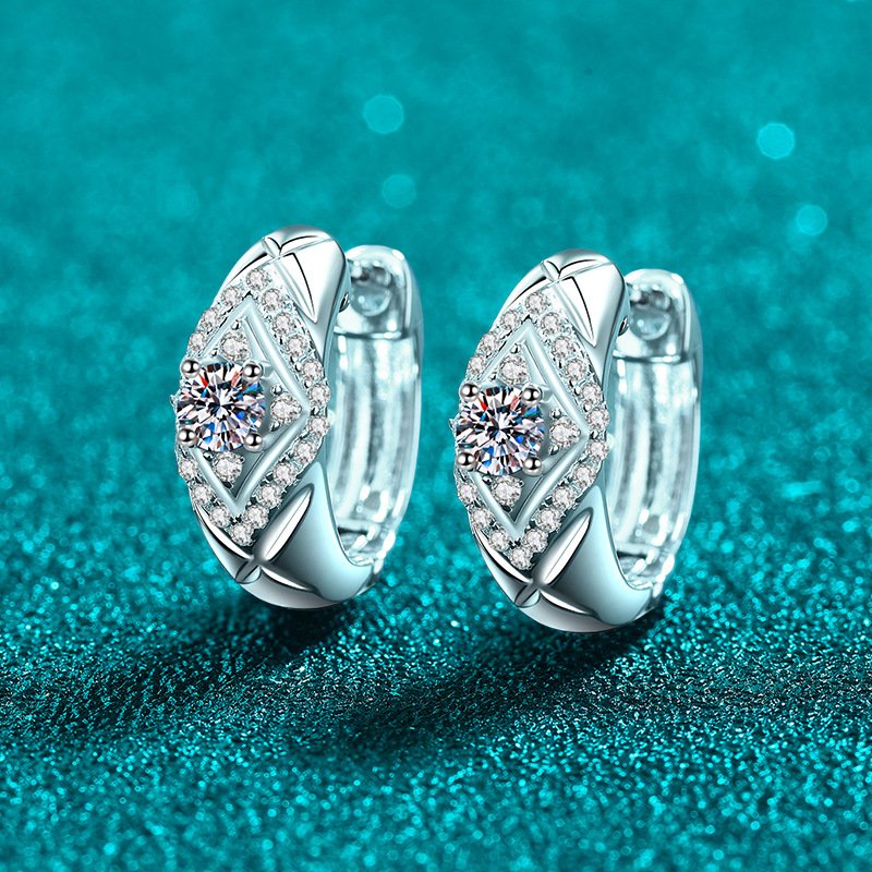 S925 Sterling Silver Moissanite Earrings for Women, Diamond-Shaped Ear Cuff, Light Luxury Fashion Trendy Earrings