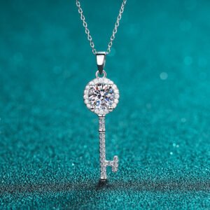 S925 Silver Moissanite Key Pendant Necklace for Women, Korean Style Minimalist Collarbone Chain