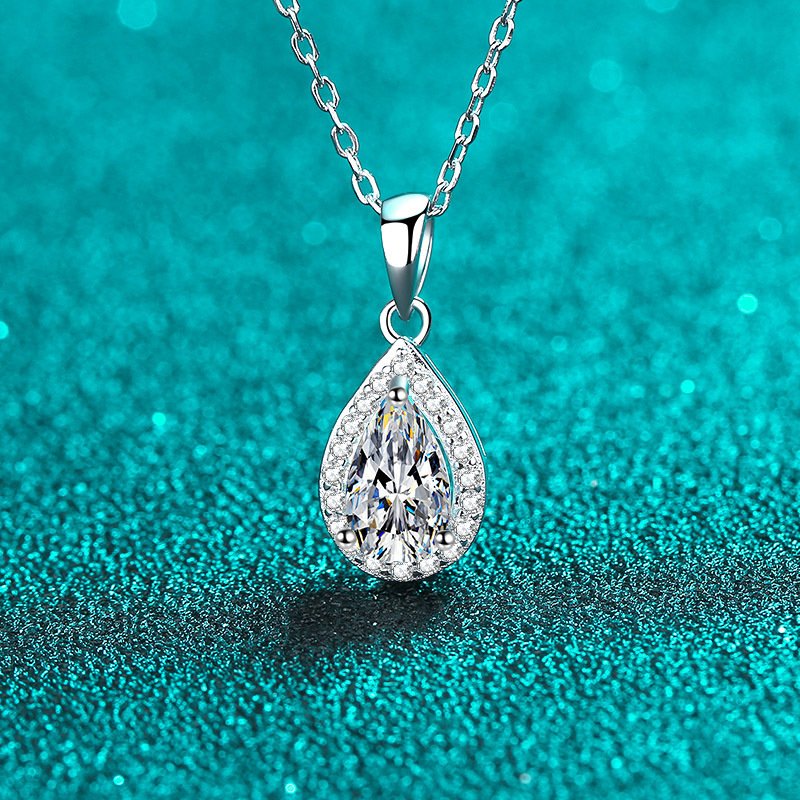 S925 Sterling Silver Pendant Necklace for Women 5*8 Pear Shape Moissanite Collarbone Chain with Pavé Setting Factory Wholesale