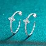 S925 Sterling Silver Moissanite Stud Earrings for Women, Four-Leaf Clover Ear Cuff, Exquisite and Elegant, Light Luxury High-End