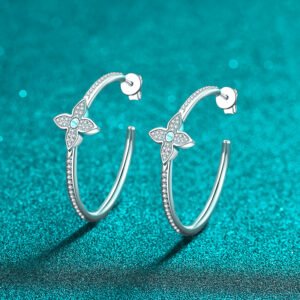 S925 Sterling Silver Moissanite Stud Earrings for Women, Four-Leaf Clover Ear Cuff, Exquisite and Elegant, Light Luxury High-End