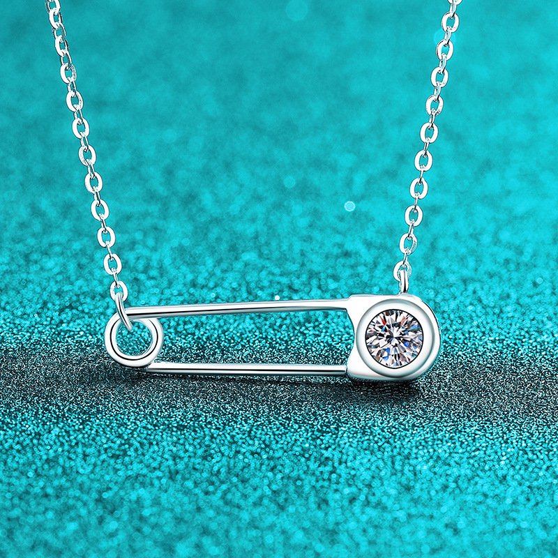 S925 Sterling Silver Moissanite Necklace for Women, Paperclip Pendant, Minimalist Versatile Design, Exquisite Gift