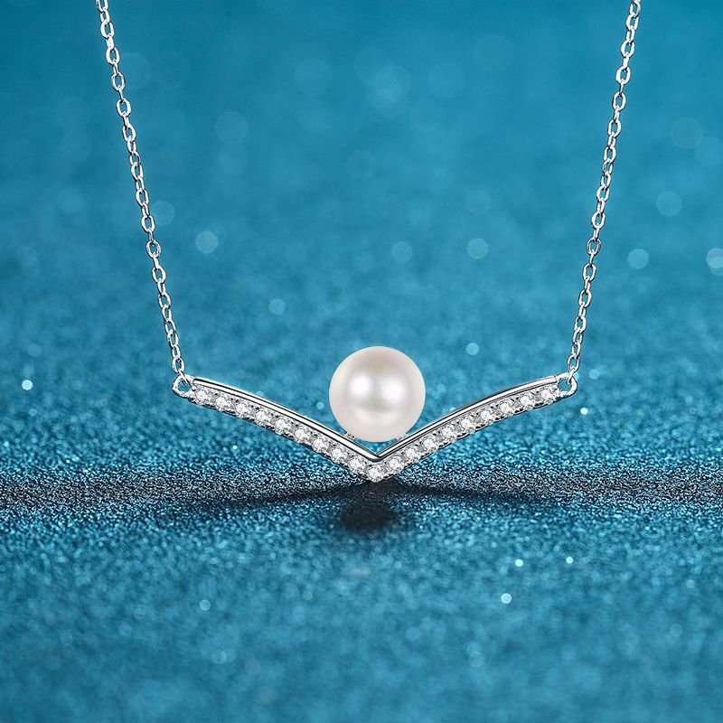 S925 Sterling Silver V-Shape Necklace with 8mm Freshwater Pearl and Moissanite for Women
