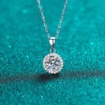 S925 Sterling Silver Necklace for Women with 1 Carat Moissanite Round Pendant Collarbone Chain