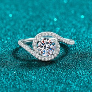 S925 Sterling Silver Moissanite Ring for Women, Twisted Wave Band, Light Luxury Fashion Jewelry