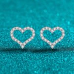 S925 Sterling Silver Moissanite Heart Stud Earrings for Women Sweet Cute Fresh Daily Versatile