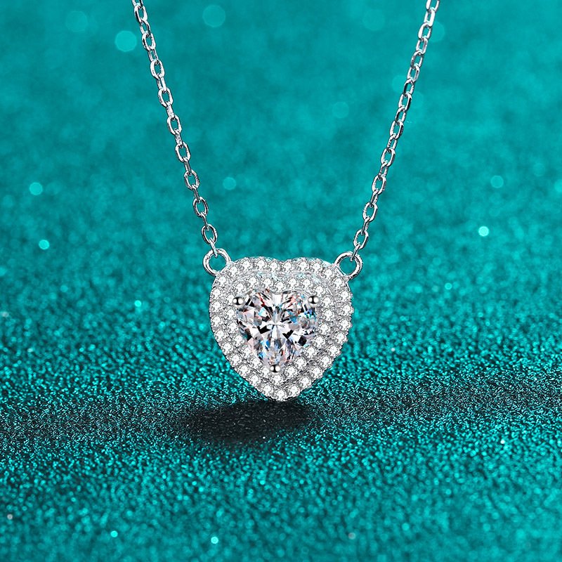 S925 Sterling Silver Heart Moissanite Necklace for Women, Clavicle Chain, Small Accessory, Factory Wholesale