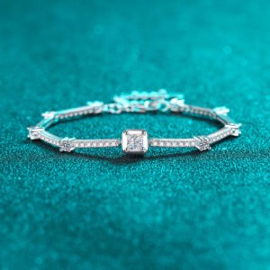 S925 Sterling Silver Moissanite Square Bag Bracelet, Vintage Minimalist Sugar Cube Design, Exquisite Gift for Women