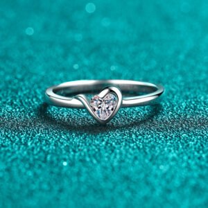 S925 Sterling Silver Moissanite Ring for Women Heart Shaped Unique Design Simple Elegant Daily Wear
