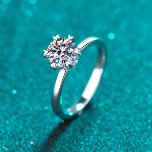 S925 Sterling Silver Heart Six-Prong Moissanite Ring for Women Wedding Ring Factory Direct Wholesale