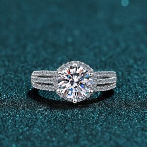 2 Carat Moissanite Six Prong Engagement Ring for Women