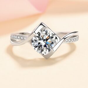 S925 Sterling Silver Ring for Women 50 Points 1 Carat Moissanite Angel Kiss Micro Set Ring