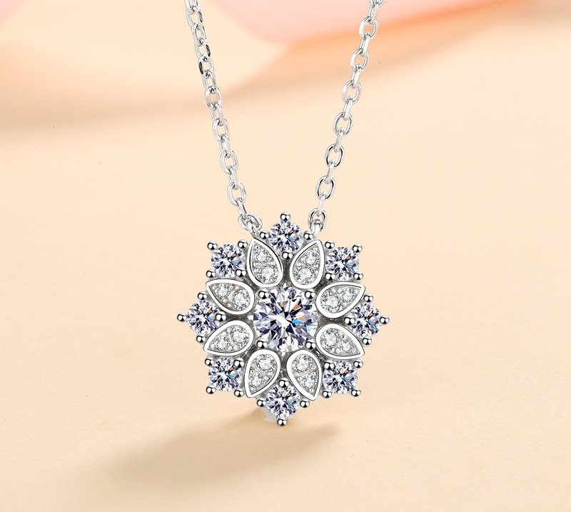 S925 Sterling Silver Sunflower Four-Prong Moissanite Pendant Necklace