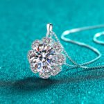 S925 Sterling Silver Moissanite Necklace for Women, Sunflower Style, Light Luxury Elegant, Festive Gift