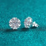 S925 Sterling Silver Moissanite Earrings Sunflower Design Delicate Light Luxury Daily Versatile Holiday Gift