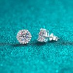 S925 Sterling Silver Moissanite Stud Earrings for Women, Light Luxury European and American Style, Korean Minimalist Earrings, Daily Versatile