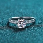 S925 Sterling Silver Ring for Women Rotating Six-Prong Moissanite Ring