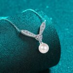 S925 Sterling Silver Natural Freshwater Pearl Necklace for Women with Moissanite Choker