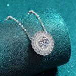 S925 Sterling Silver Moissanite Sunflower Necklace for Women, Exaggerated Pendant, Fashionable Choker