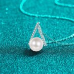 S925 Sterling Silver Moissanite Pearl Necklace V-Shaped Pavé Pendant Minimalist Elegant Design Collarbone Chain