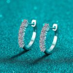 S925 Sterling Silver Earrings for Women, Small Moissanite Stud Earrings, Factory Direct Wholesale