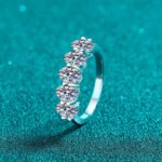 S925 Sterling Silver Moissanite Ring Women Oval Eternity Band Fashion Light Luxury