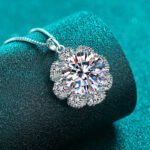 S925 Sterling Silver Moissanite Necklace for Women, Sunflower Style, Light Luxury Elegant, Festive Gift