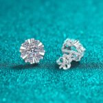 S925 Sterling Silver Moissanite Earrings Sunflower Design Delicate Light Luxury Daily Versatile Holiday Gift