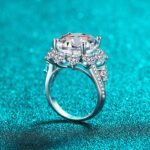 S925 Sterling Silver Ring for Women 10 Carat Luxury Moissanite Ring Factory Direct Wholesale