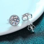 S925 Sterling Silver Women's 1 Carat Moissanite Four-Prong Round Stud Earrings