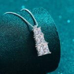 S925 Sterling Silver Moissanite Necklace for Women, Irregular Three-Life Stone Geometric Pendant, Elegant and Exquisite Collarbone Chain