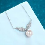 S925 Sterling Silver Clavicle Chain Necklace for Women 10mm Flawless Pearl Angel Wings Moissanite Pendant