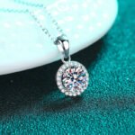 S925 Sterling Silver Necklace for Women with 1 Carat Moissanite Round Pendant Collarbone Chain