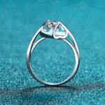 S925 Sterling Silver Angel Kiss 1 Carat Moissanite Ring for Women