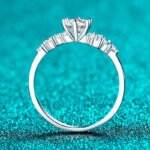 S925 Silver Moissanite Ring for Women, Exquisite and Compact, Daily Simple, Commuter, Versatile, Festival Gift
