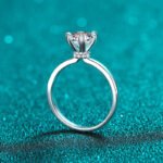 S925 Sterling Silver Heart Six-Prong Moissanite Ring for Women Wedding Ring Factory Direct Wholesale