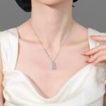 S925 Sterling Silver Moissanite Necklace for Women, Irregular Three-Life Stone Geometric Pendant, Elegant and Exquisite Collarbone Chain