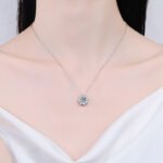 S925 Sterling Silver Sunflower Moissanite Choker Necklace for Women Factory Direct Wholesale