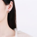 S925 Silver Earrings for Women Half Circle Square Moissanite Ear Clips Small Fashion Accessories Factory Direct