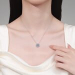 S925 Sterling Silver Moissanite Necklace for Women, Luxurious Square Pendant, Exquisite and Elegant Choker
